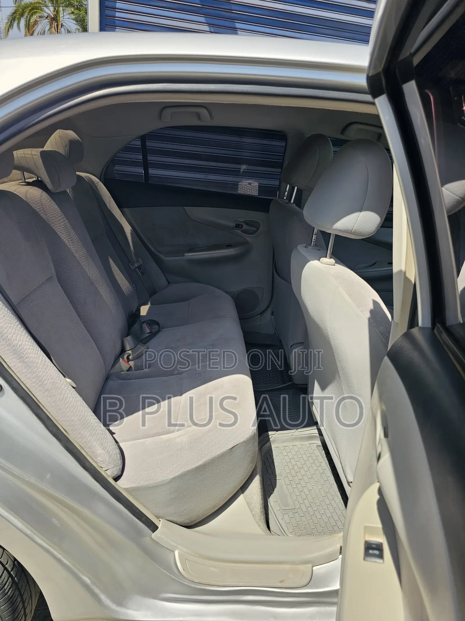 Toyota Axio 2011 Silver