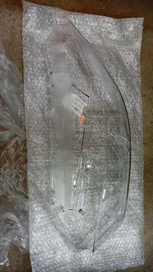 Honda Vezel/HRV Lens