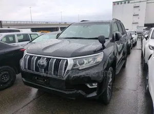 Toyota Land Cruiser Prado 2019 Black