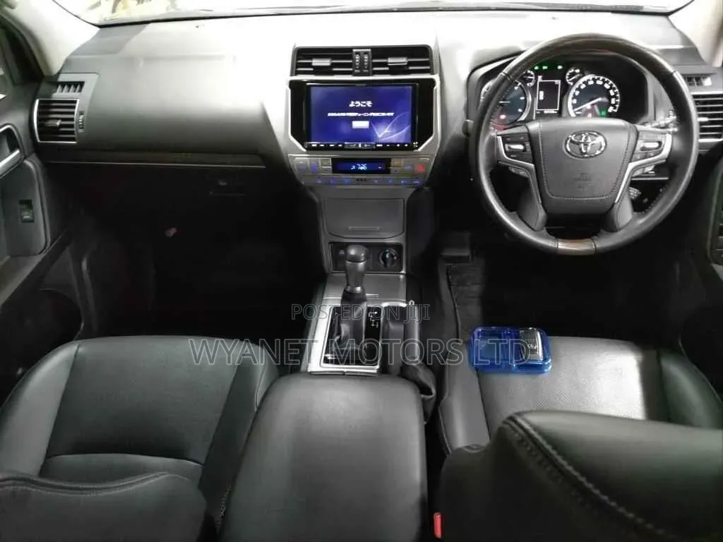Toyota Land Cruiser Prado 2019 Black