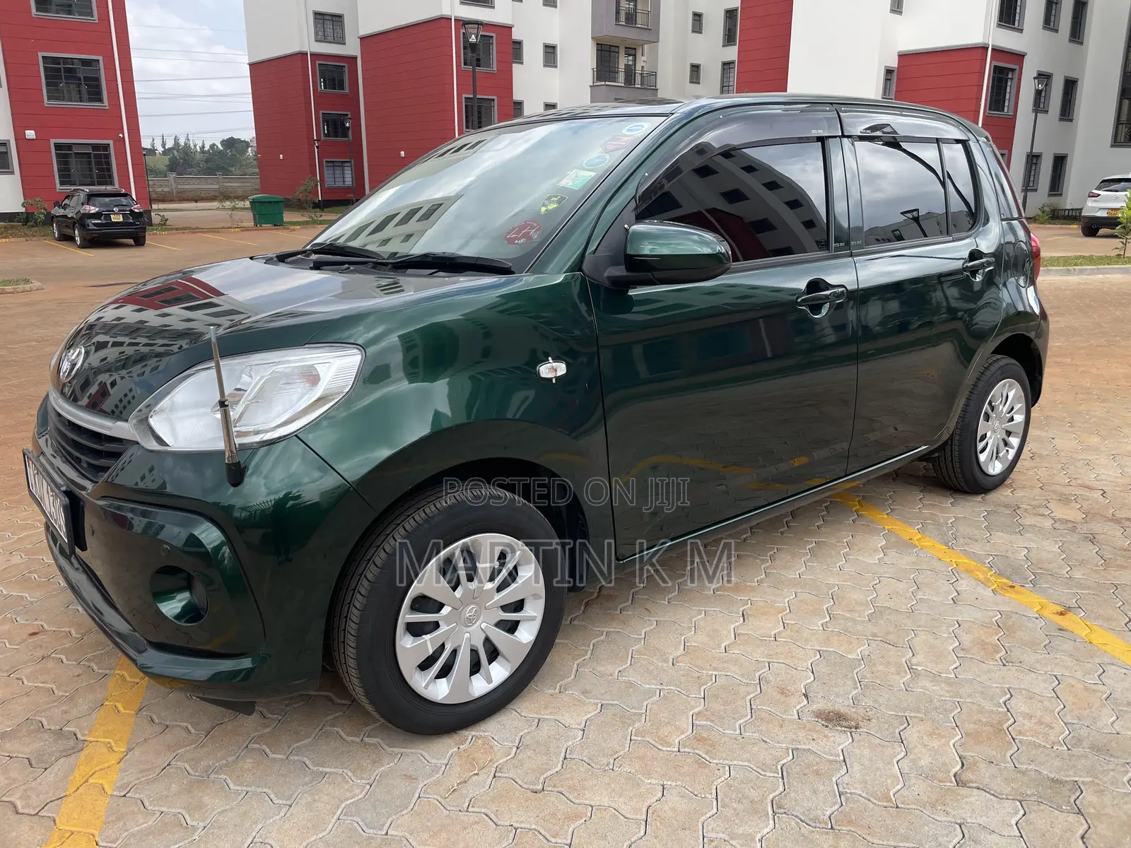 Toyota Passo 1.0 FWD 2019 Green