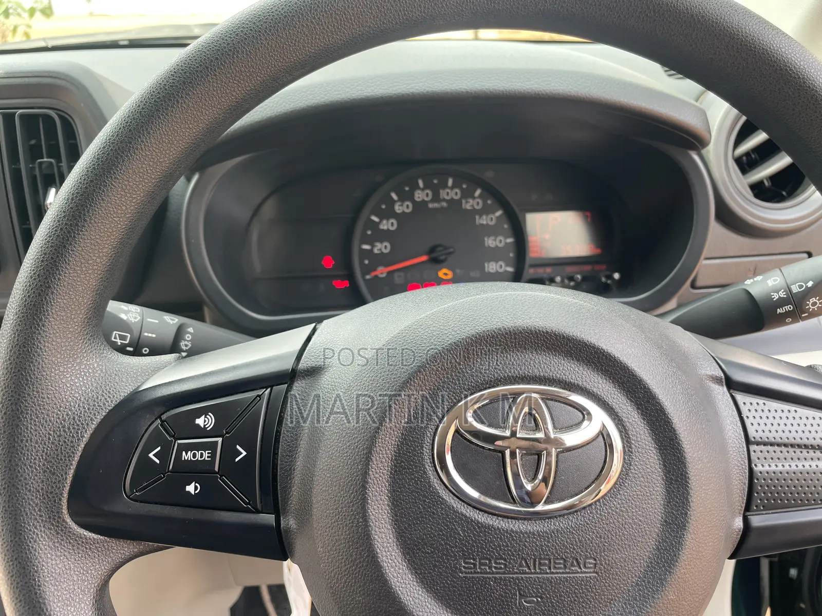 Toyota Passo 1.0 FWD 2019 Green