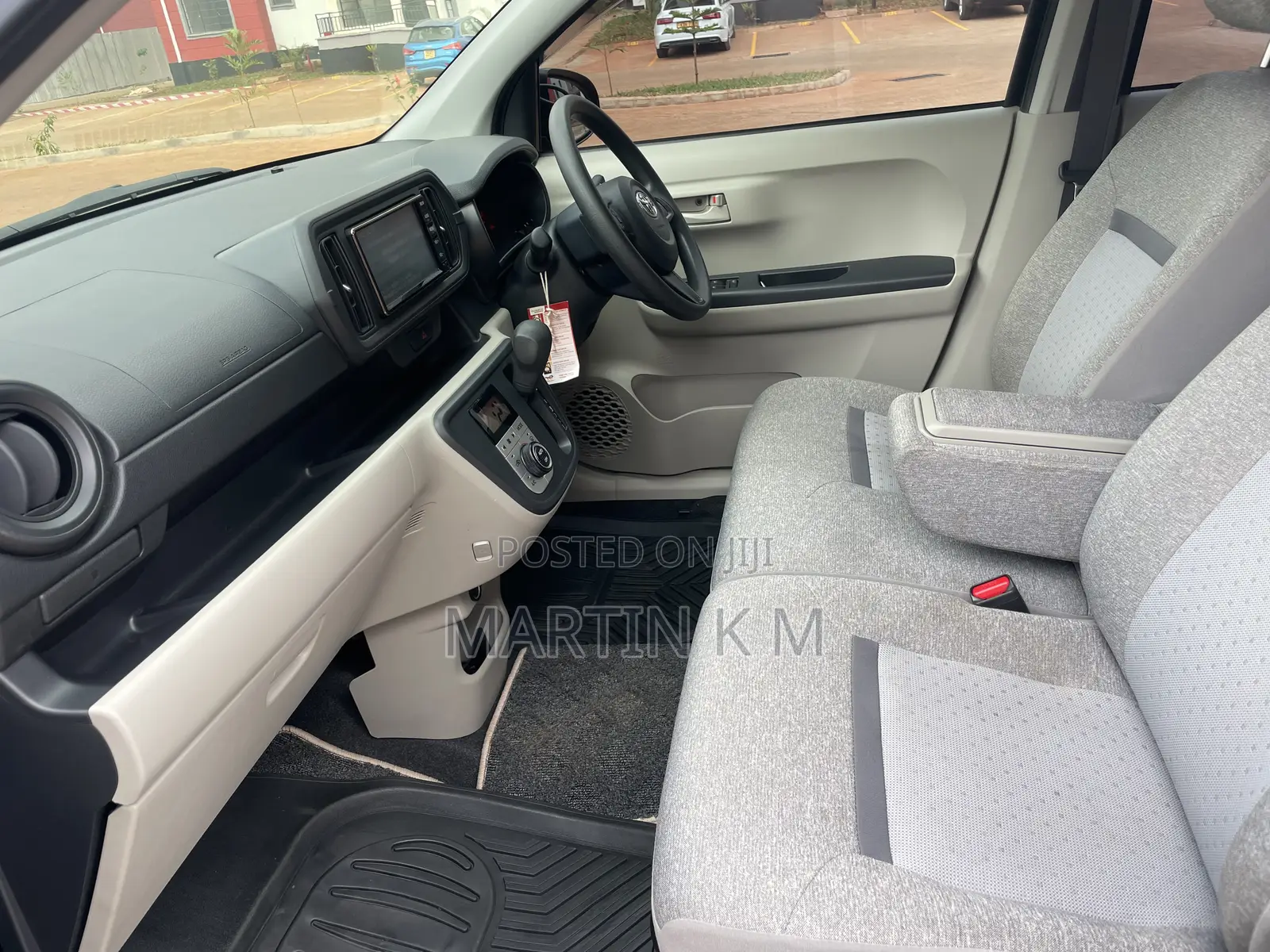 Toyota Passo 1.0 FWD 2019 Green