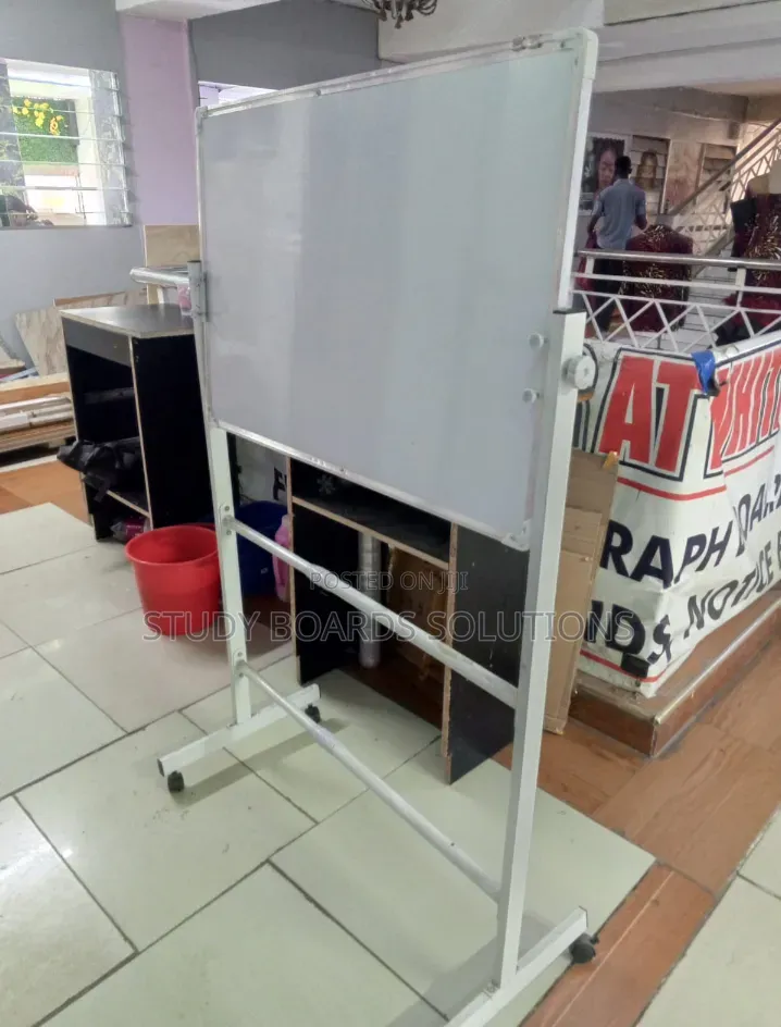 Professional Magnetic Whiteboard on a Wheeled Stand– 90x60cm