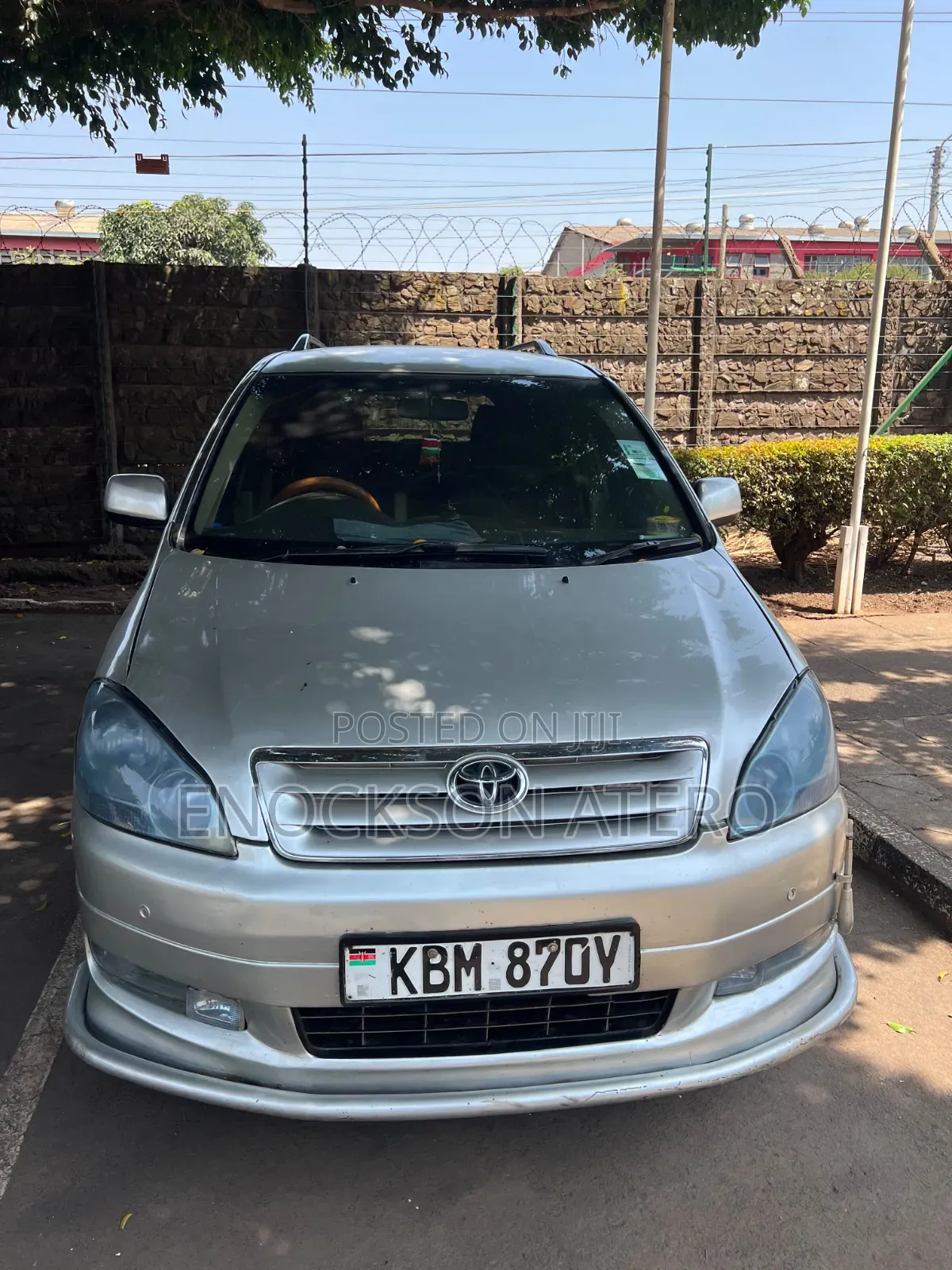 Toyota Ipsum 2003 Silver