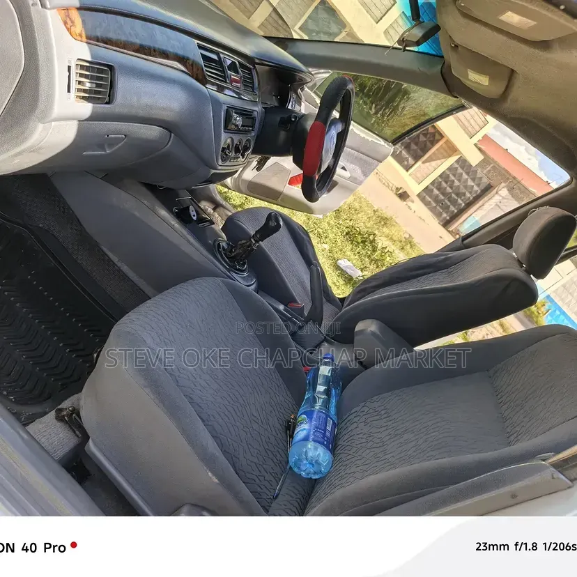 Mitsubishi Lancer Cedia 2004 Silver