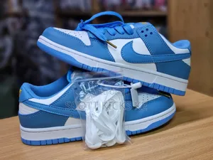 Nike Sb Dunks University Blue