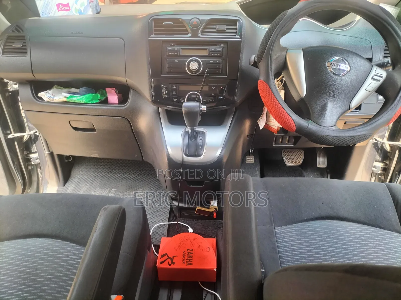 Nissan Serena 2011 Blue