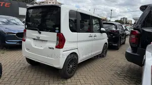 Daihatsu Tanto 660 AWD 2019 White