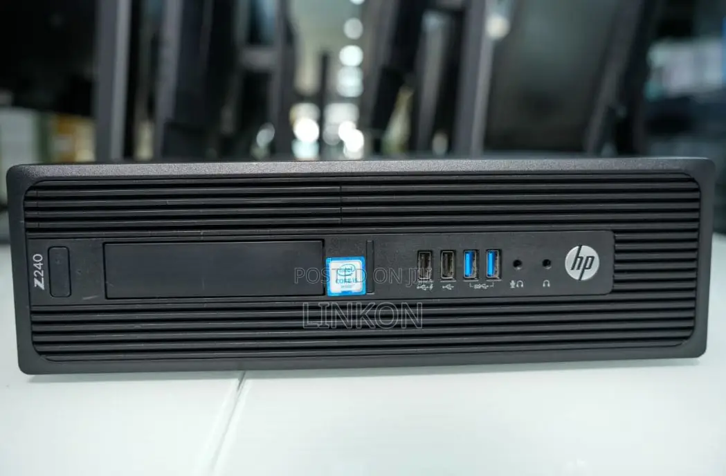 Desktop Computer HP Z240 4GB Intel Core i5 HDD 500GB