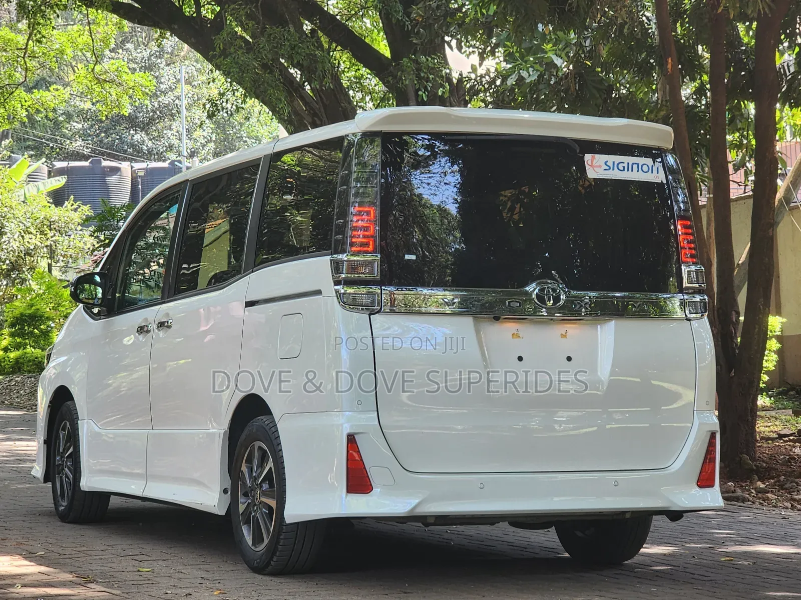 Toyota Voxy ZS 2WD 7-Seater 2019 White