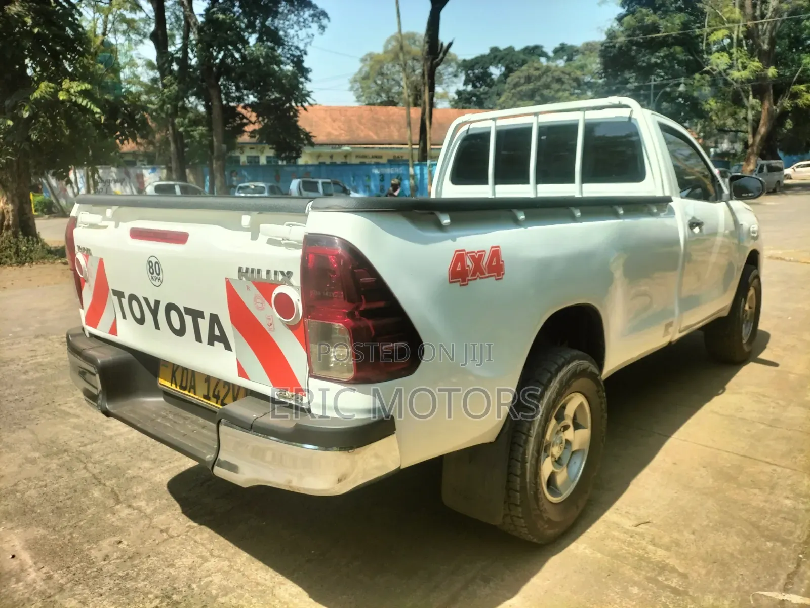 Toyota Hilux 2019 White