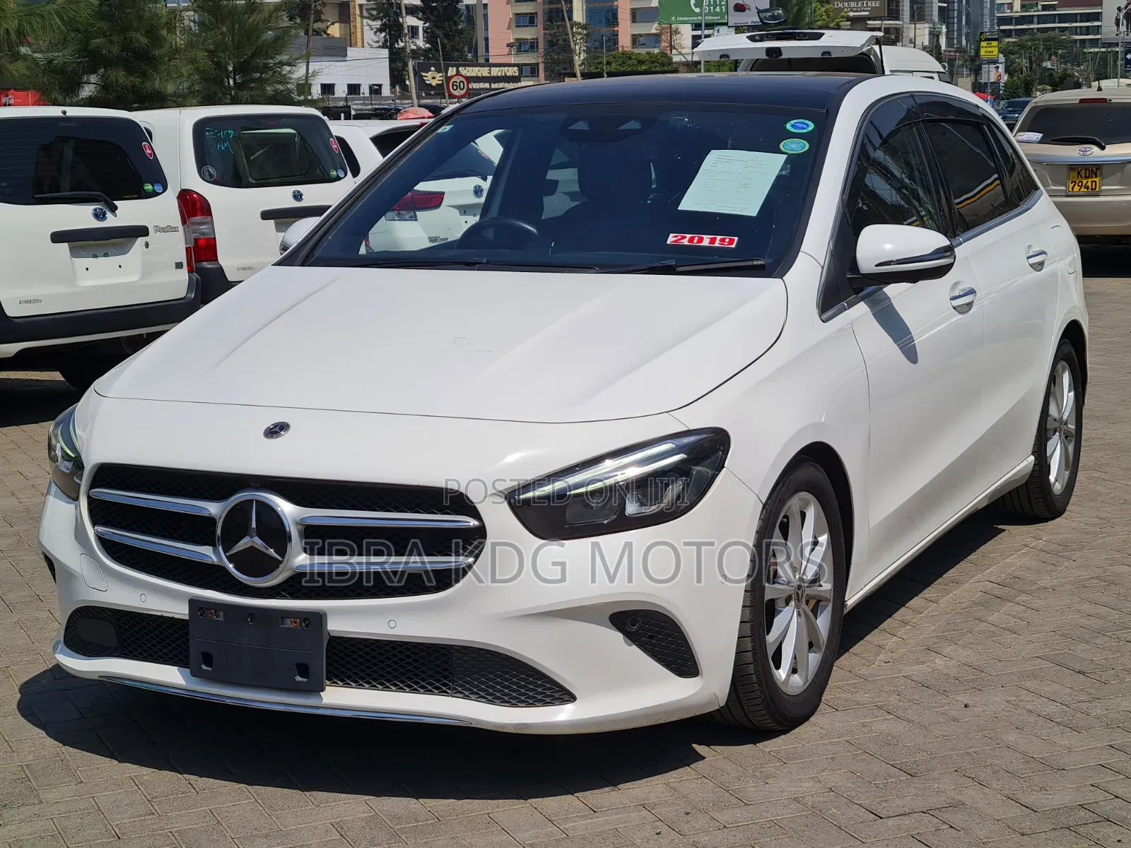 Mercedes-Benz B-Class 2019 White