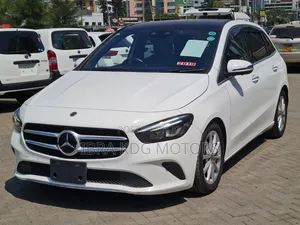 Mercedes-Benz B-Class 2019 White