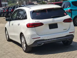 Mercedes-Benz B-Class 2019 White
