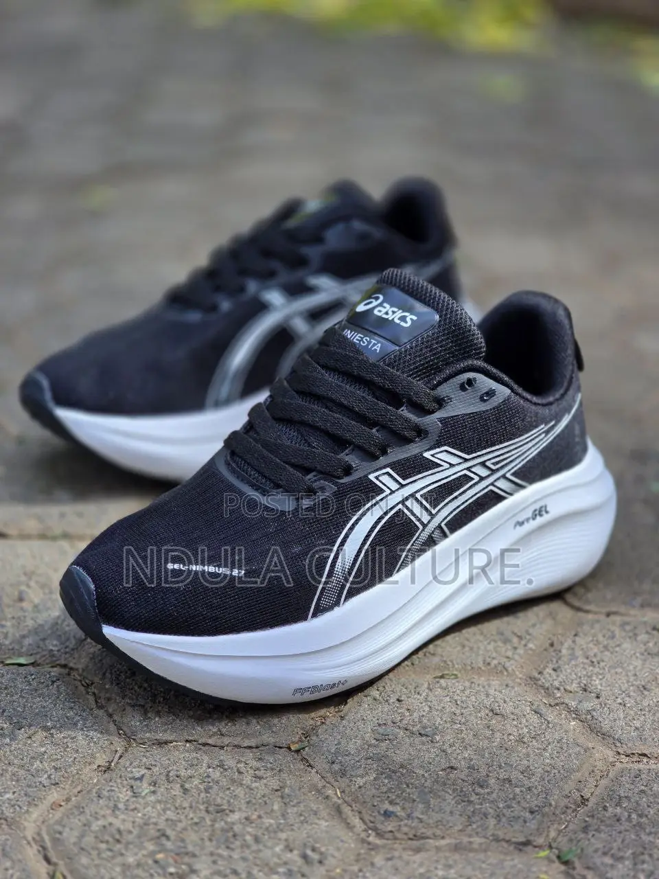 Asics Gel-Nimbus 27 Running Shoes