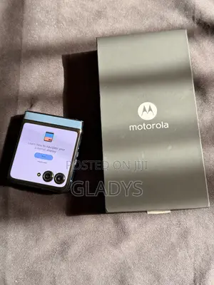Motorola Razr 2025 256 GB Blue