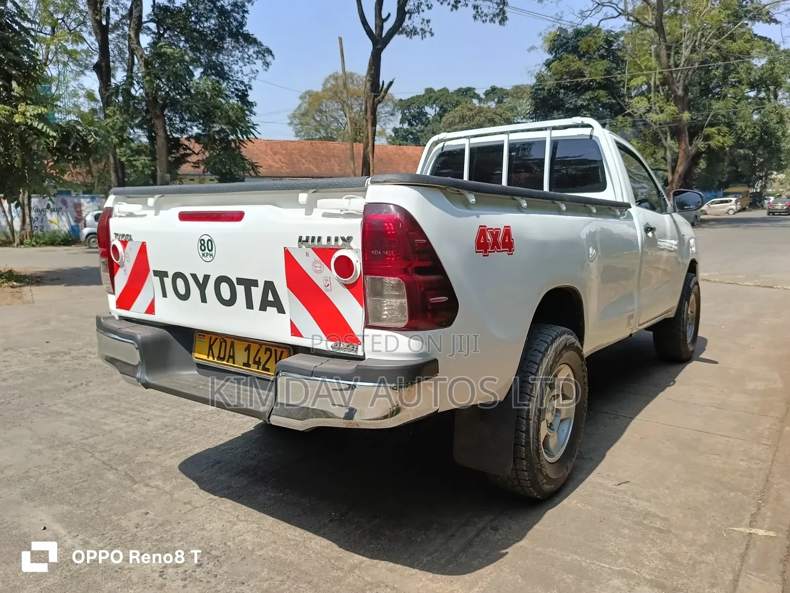 Toyota Hilux 2019 White