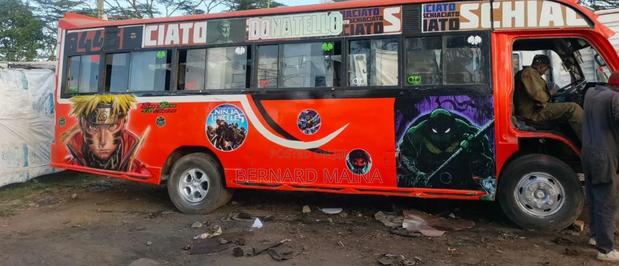 Isuzu NQR 2015 Red - thumbnail 5