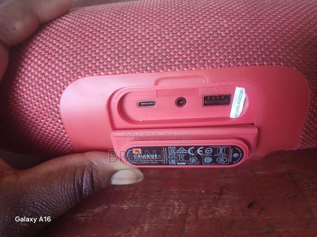 JBL Charge 4 - thumbnail 2
