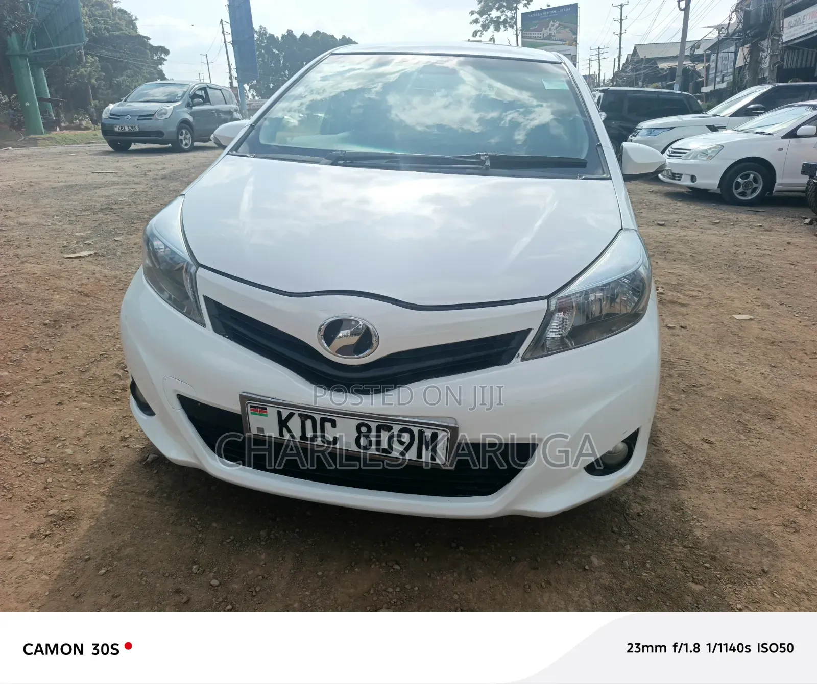 Toyota Vitz 2014 White