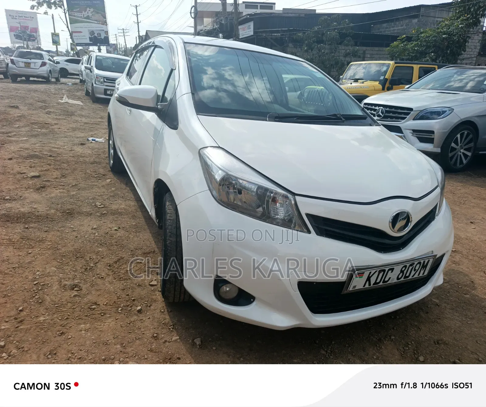 Toyota Vitz 2014 White