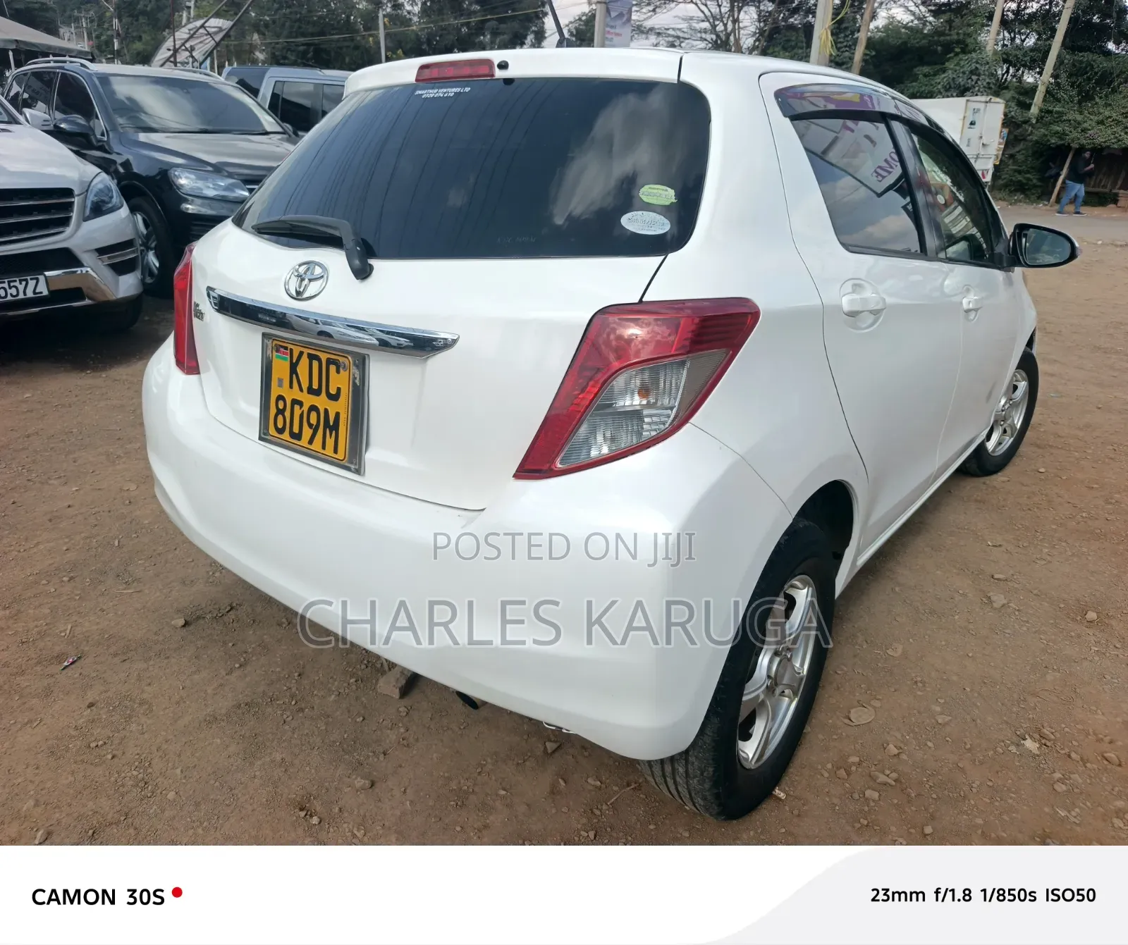 Toyota Vitz 2014 White