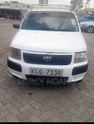 Toyota Succeed SV Premium 2014 White