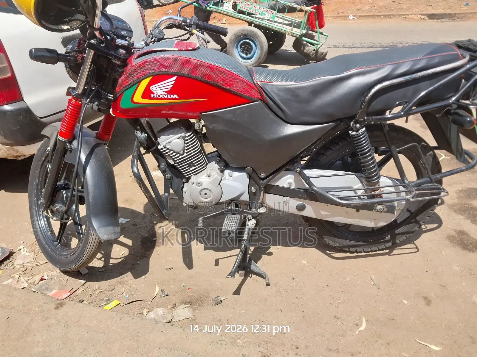 Honda CB 2022 Red