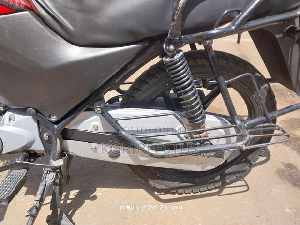 Honda CB 2022 Red - thumbnail 8