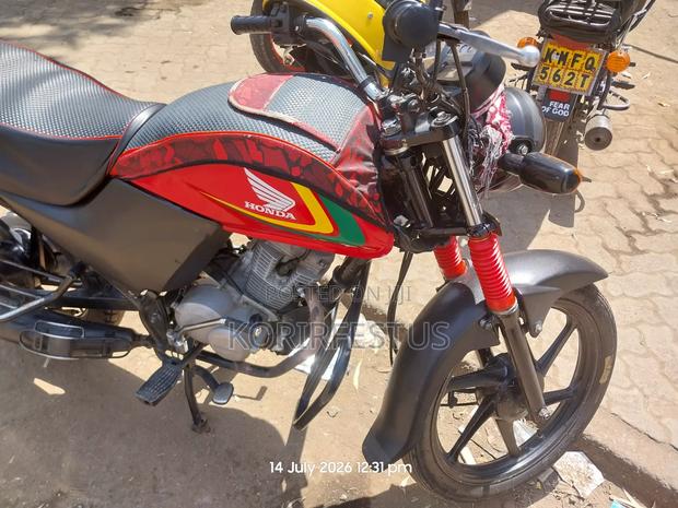 Honda CB 2022 Red - thumbnail 13