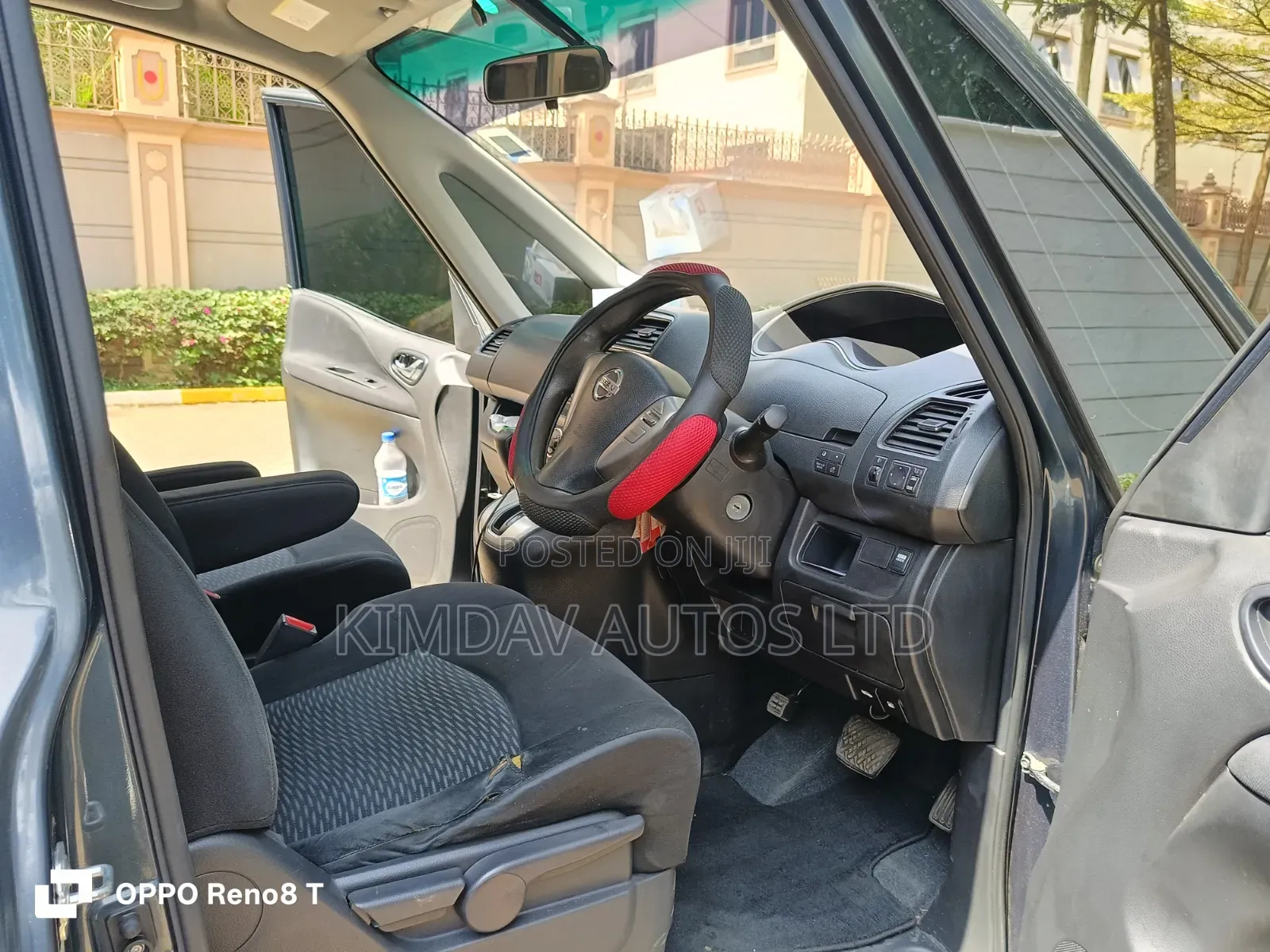 Nissan Serena 2011 Gray