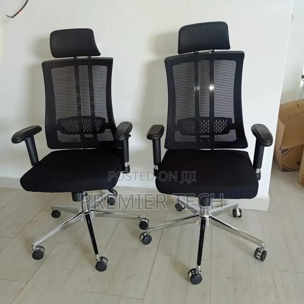 Urbanpro High-Back Mesh Chair - thumbnail 2