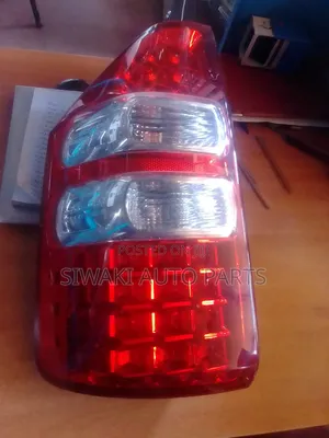 Noah 2010-2012 Taillight