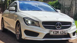 Mercedes-Benz C180 2016 White