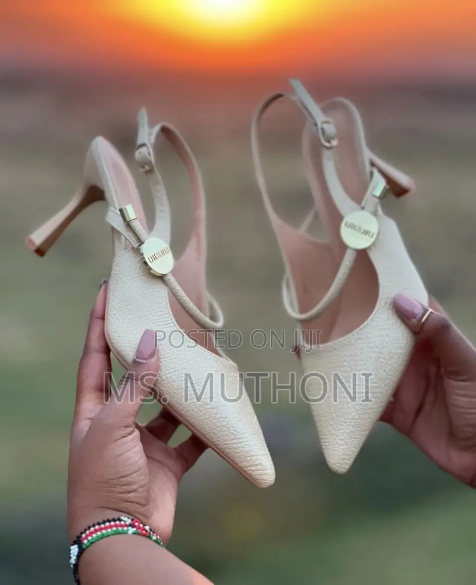 Low-Heeled Slingbacks Miu Miu Pumps Size 36-40