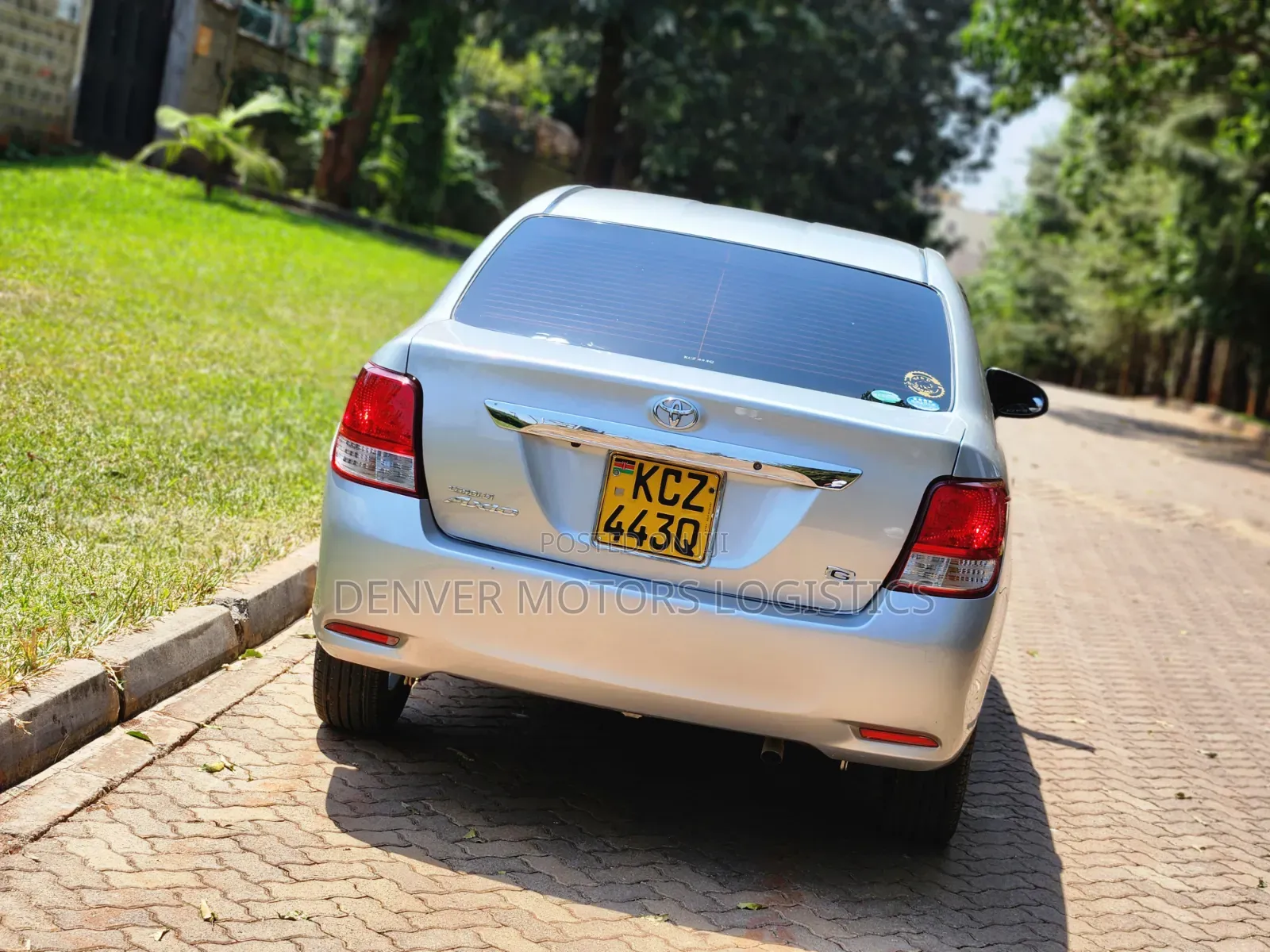 Toyota Axio 2013 Silver