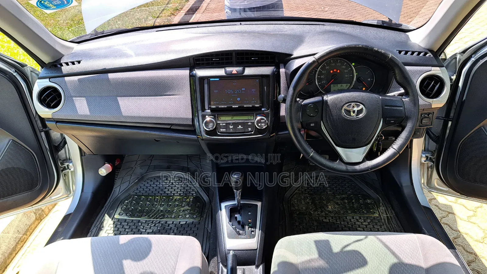 Toyota Axio 2013 Silver