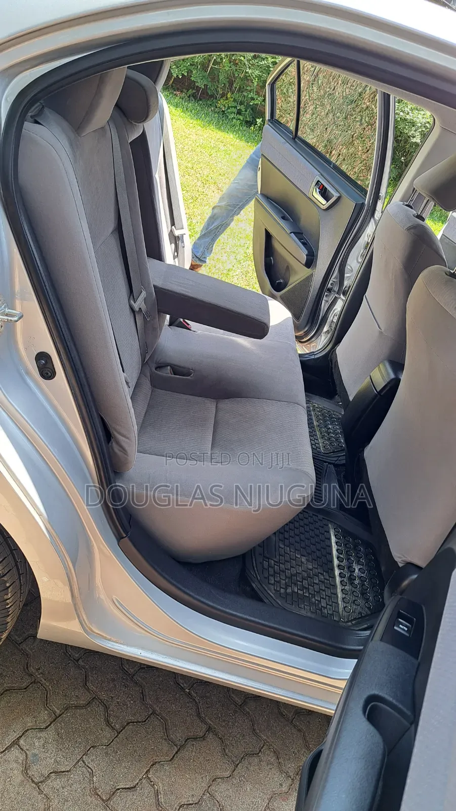 Toyota Axio 2013 Silver