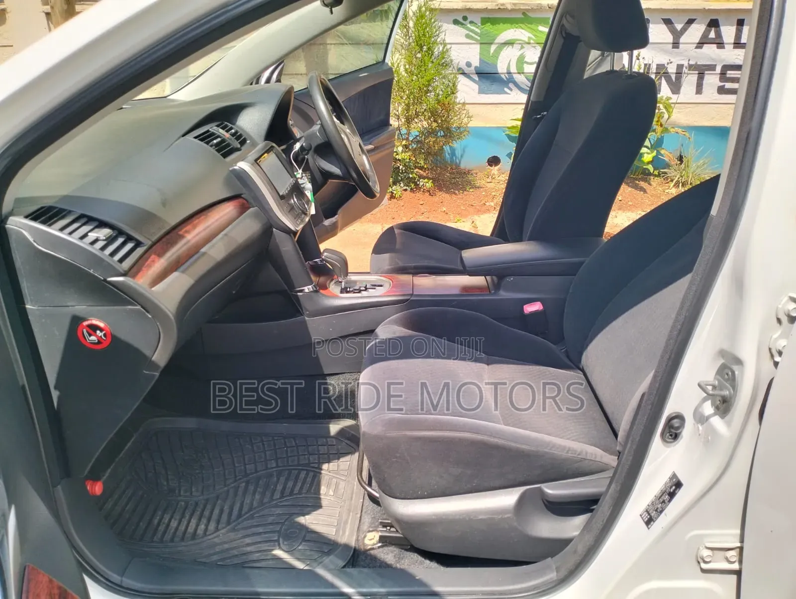 Toyota Premio 2012 White
