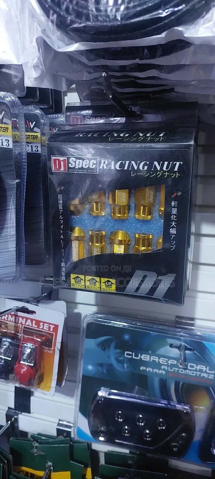 Racing Nuts