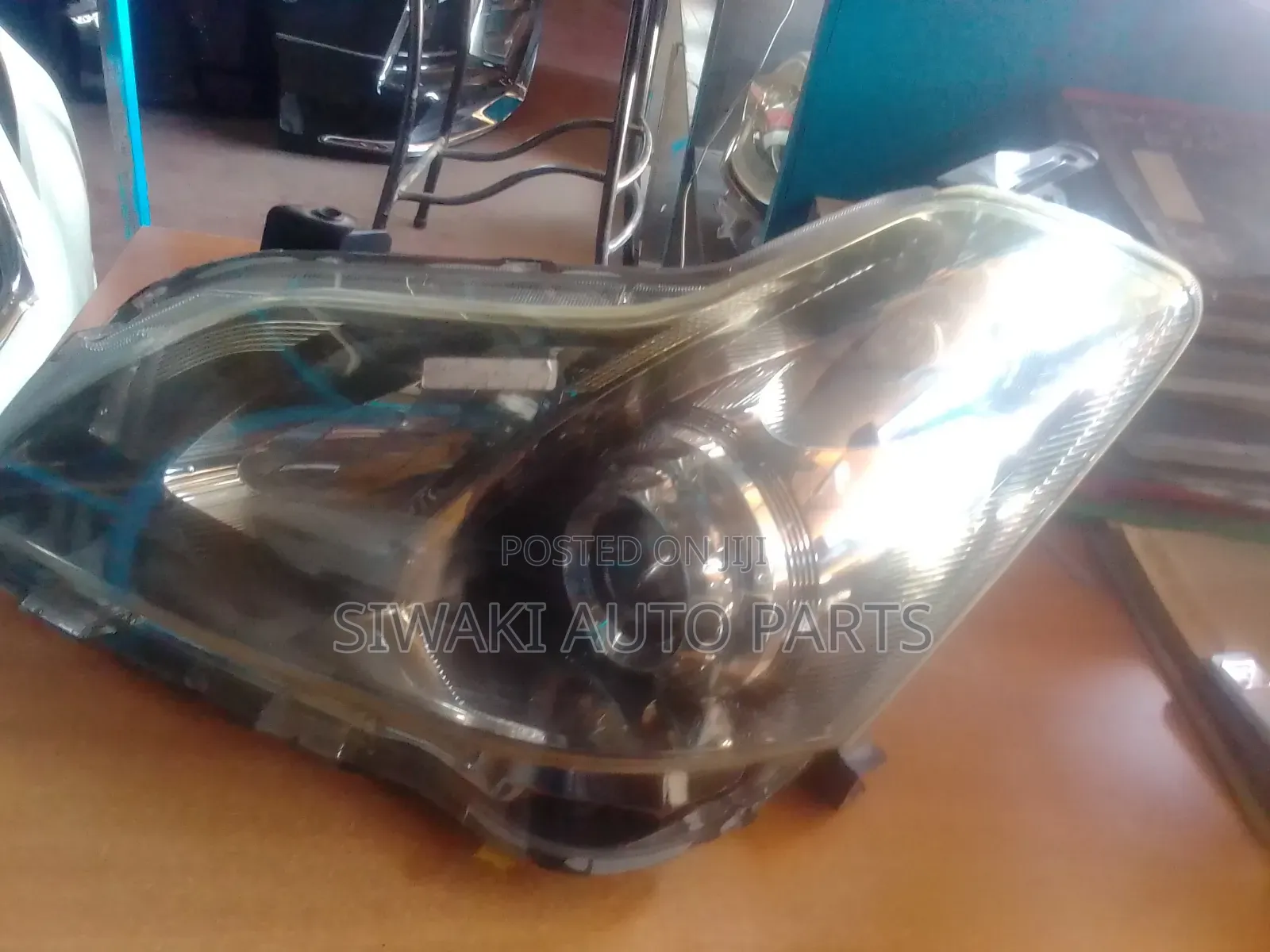 Toyota Blade Headlight Xenon