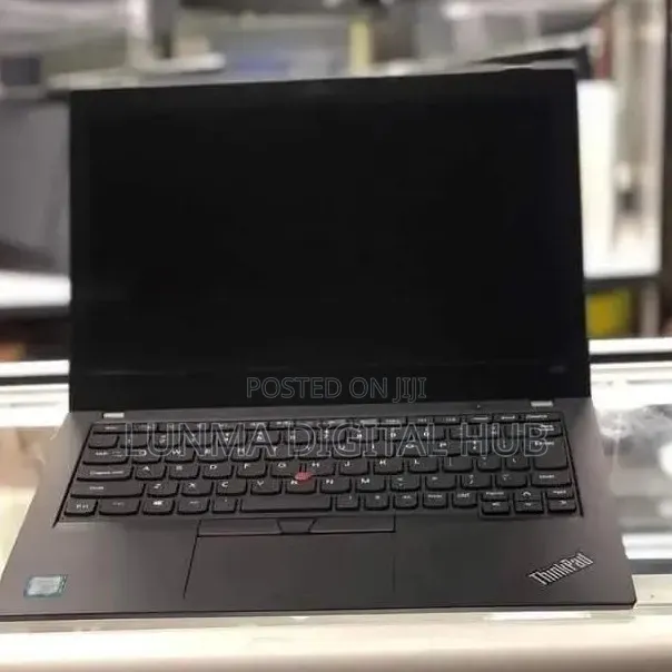 Laptop Lenovo ThinkPad X260 8GB Intel Core i5 SSD 6T