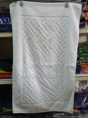 Bath Mat - White (50x80)