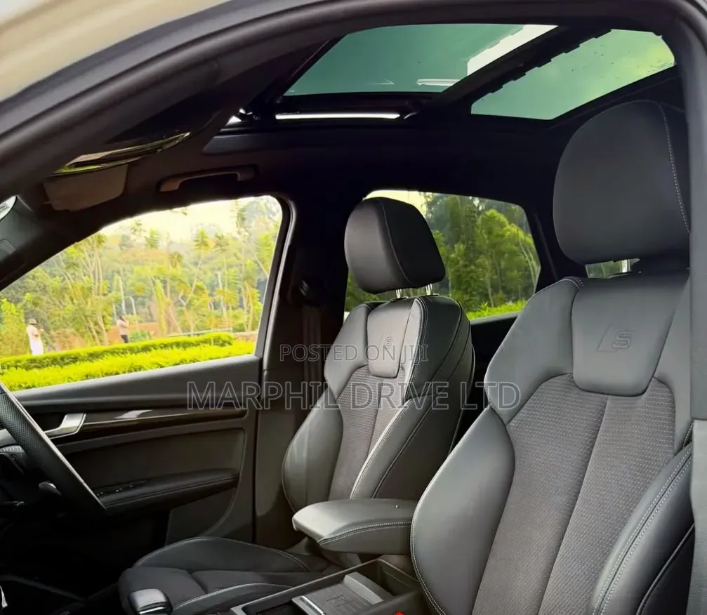 Audi SQ5 Sportback 2022 Pearl