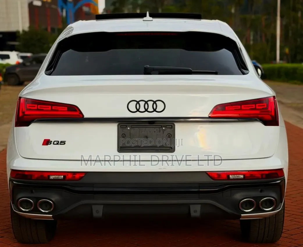Audi SQ5 Sportback 2022 Pearl
