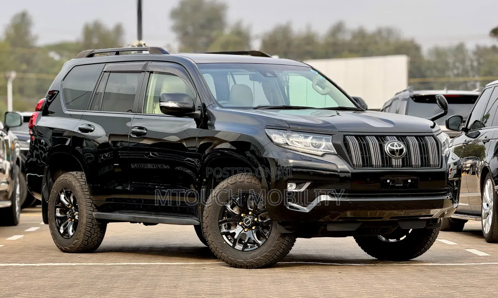 Toyota Land Cruiser Prado 2019 Black