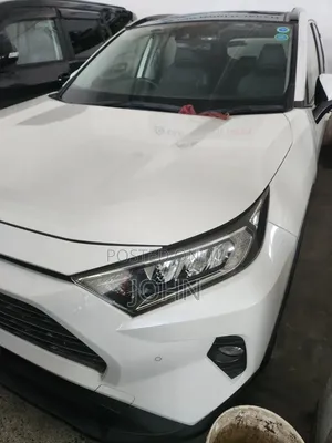 Toyota RAV4 2019 White