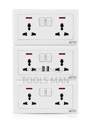 High Astra Universal Twin Socket With Usb Ports - White