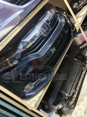 Honda Fit Shuttle Nosecut 2015/2016